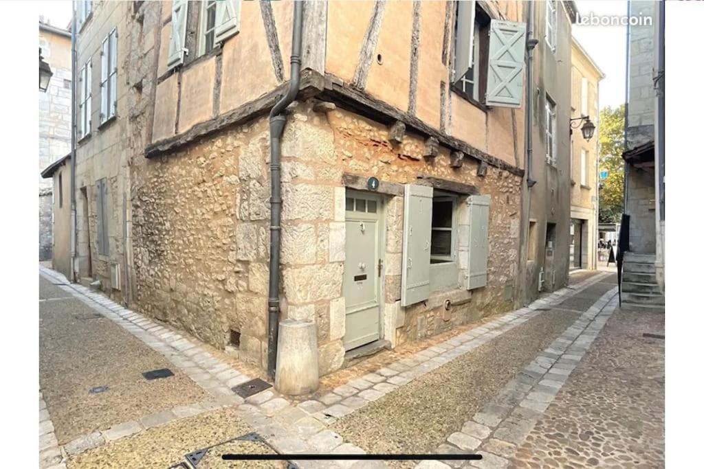 La Source, Maison De Ville Vieux Perigueux Exterior photo